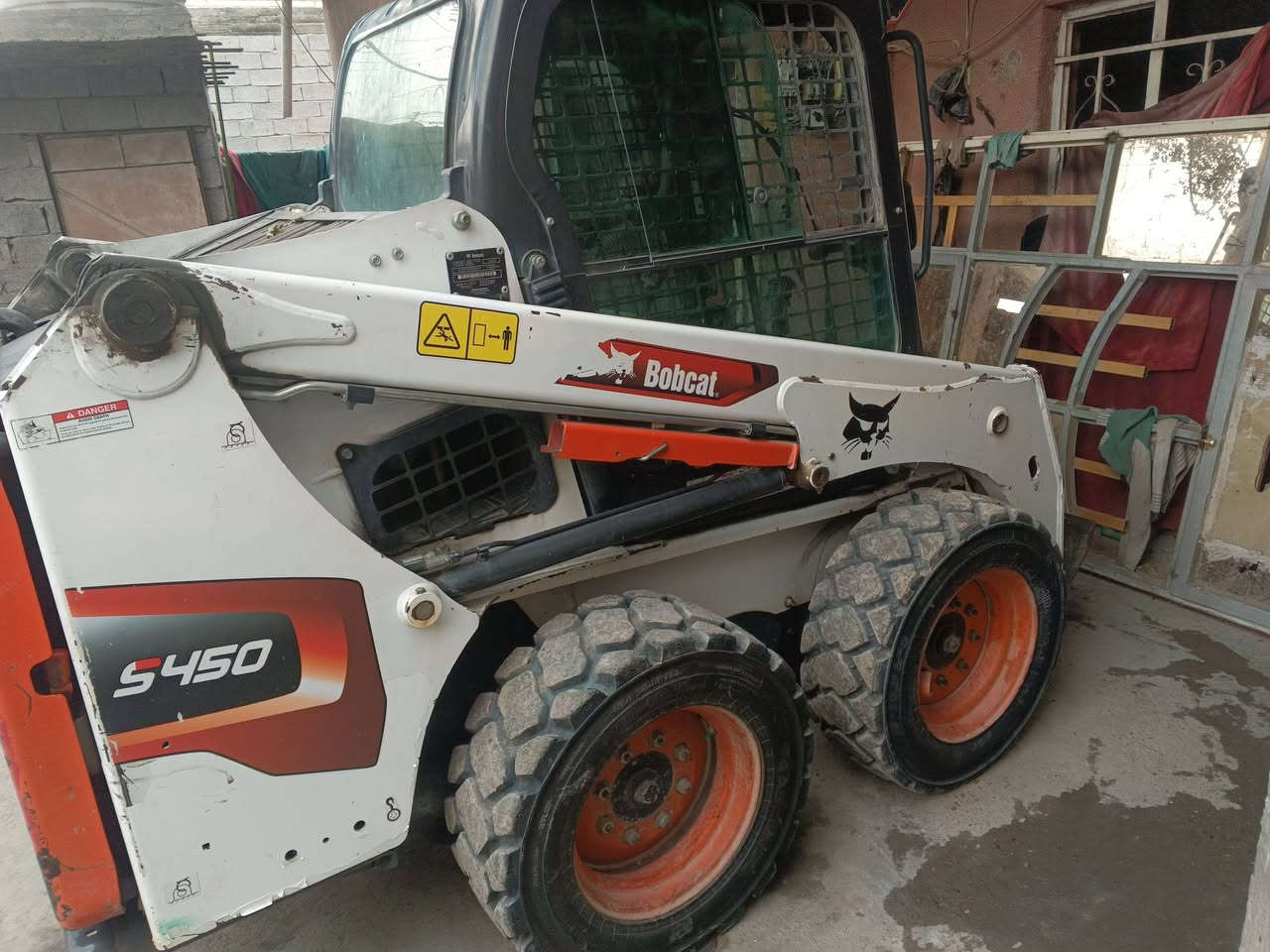 شفل البيع مكفول تبريد جاهز الشقل ***********
