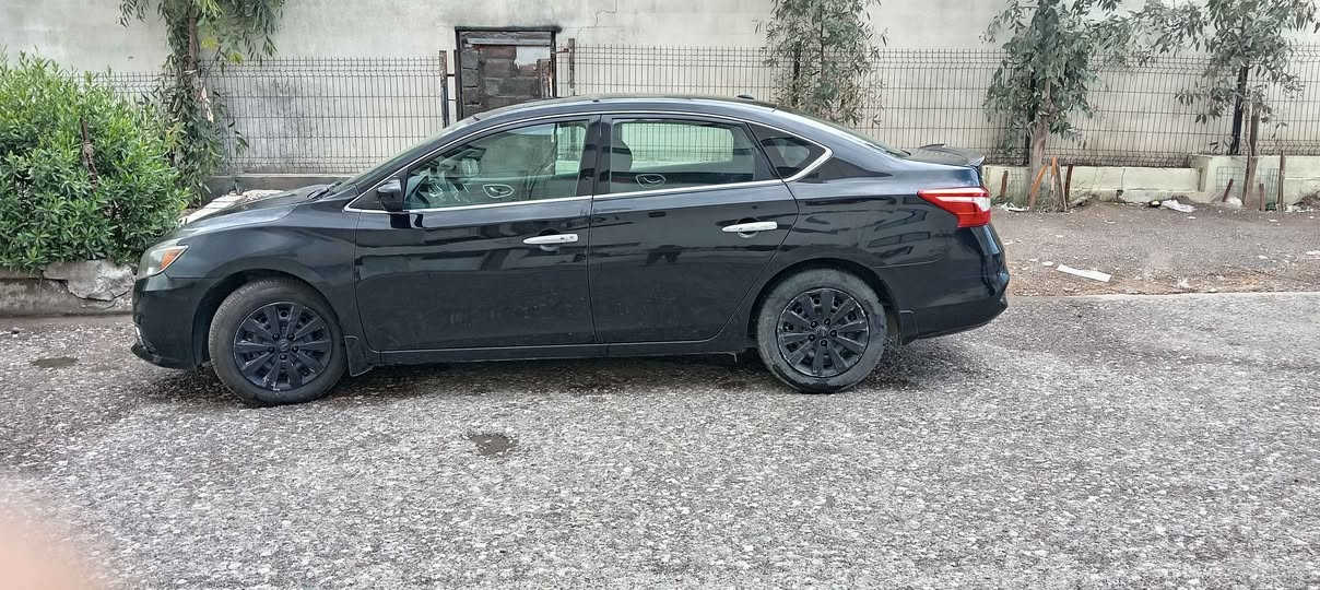 Nissan sentra 2017نیسان سێنترا
مواسەفات 
فول مواسەفات بەس سلایت نیە
ڕەقەم شانسی 3N1AB7AP9HL669985
نرخی ٩٥ وەرەقەو مەجال
لۆ زانیاری زیاتر ەیوانی بکەن بە ***********
ڤایبەر و وەتس،ئەپیشی لەسەر 
ناونیشان ھەولێر أربيل, العراق
