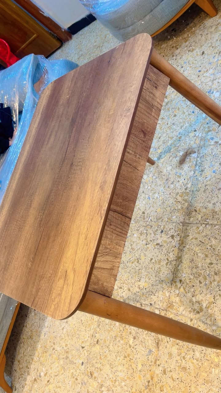 ميز طعام للبيع خشب نضيف


**إذا كنت صاحب هذا الإعلان وتريد حذفه لأي سبب، رجاءا أرسل رسالة إلى الدعم الفني**