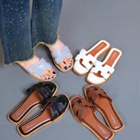 سليبرات طبية • مقاس ٣٨-٤٠ • كمية محدودة