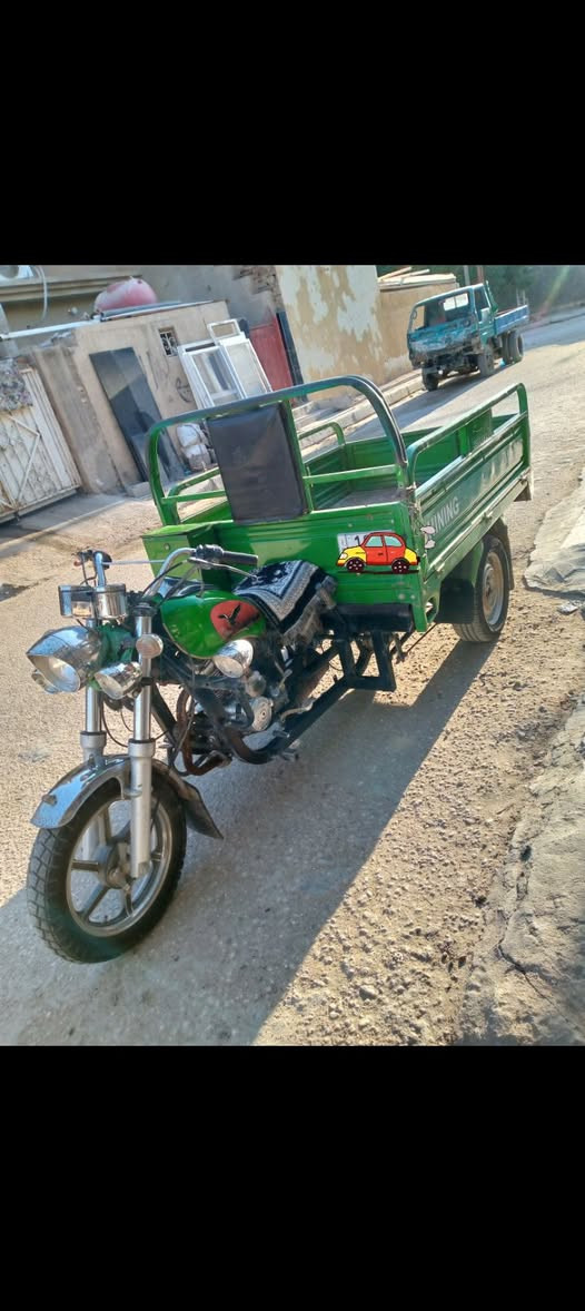 السلام عليكم  ستوتة للبيع مال مستعجل 
سنوية رقم كربلاء 
موديل 20 محرك 23 
شاصي نظيف  ستوتة مرتبة خير من الله 
*********** كربلاء حي العامل
