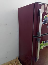 ثلاجة • نضيفة جدا • ١٦٠سم