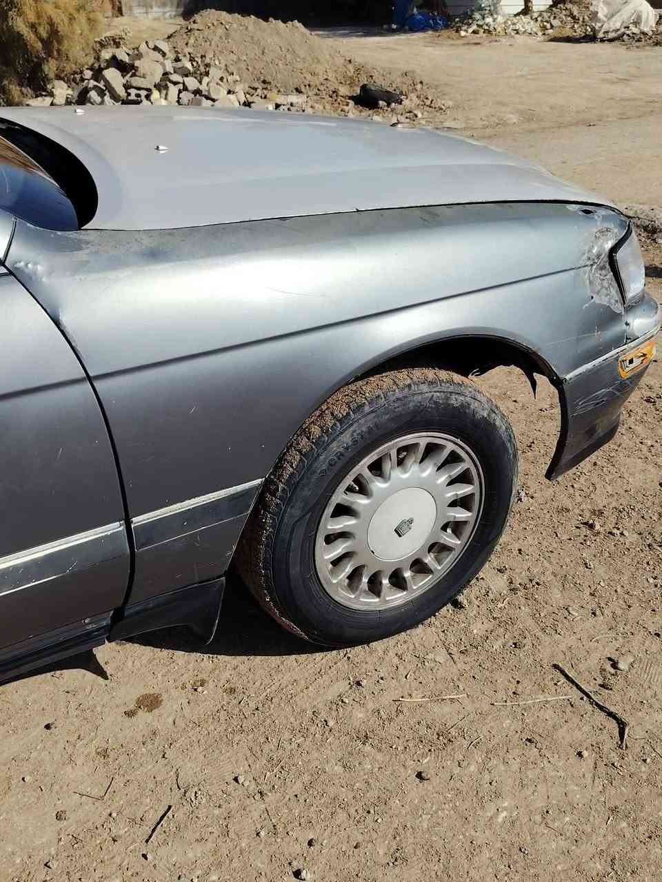 السلام عليكم بطه متصل موديل 95رقم انبار مشروع وطني بسمي سنويه ل28 تخم تاير كير مكينه خير من الله مكينه 2500السياره بلاديه. فقط ظربه بيه جاملغ خلفي مبين كدام مامصلح زين. ومكان البك لايت بطاين خلفيات حاويه والكدام نظاف السعر 40وبيه مجال للطيبن بيع او مرواسس
حسب القناعه مكاني بابل رقمي ***********
