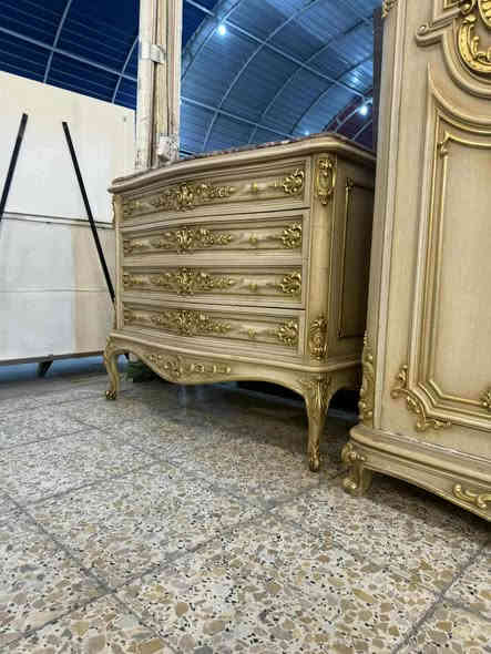 العنده استفسار وتساب ***********
