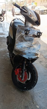 دراجه سكنز محرك يابني نقص فقط كفر امامي للاستفسار 07811347152 السعر 30...