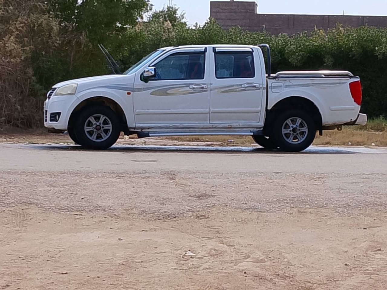 كريت للبيع
موديل ٢٠١٣
جاهزه حداديه وتخم تاير وتبريد 
رقم نكليزي مكانه الديوانية 
سعره ٧٠
وبيه مجال قليل كلش 
***********
