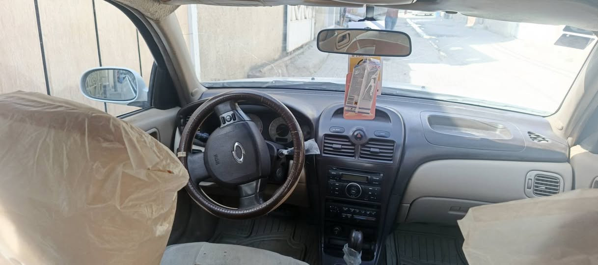 السلام عليكم سياره نيسان سامسونك موديل 2007 رقم انكليزي بغداد دولي هزه جديده سياره كل نقص مابيهه جاهزه من كل النواحي تخم تاير جديد صدر جديد عليه ادامه كامله *********** سعر 75 وبيه مجال
