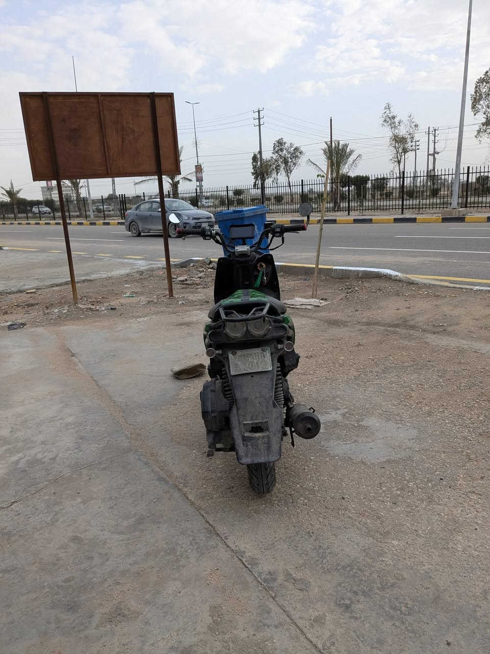 سلام عليكم
سكنز جبلي للبيع كوم حديد 
عطلها كابرتر جيب كابريتر وشغل 
الدراجة عليها عدسات ابيض ثلجي + شاشة تربط اندرويد +كاربلي  
السعر 250 وبيها مجال حگ الجية


**إذا كنت صاحب هذا الإعلان وتريد حذفه لأي سبب، رجاءا أرسل رسالة إلى الدعم الفني**