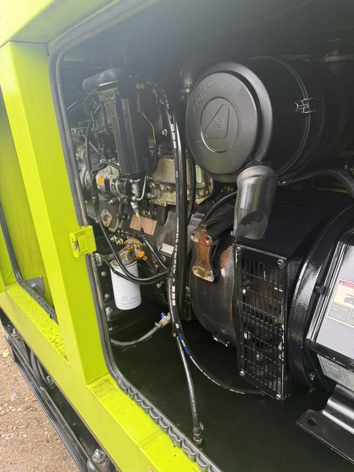 السلام عليكم مولد بيركنز 4 بستم 80 كيفي
كاتم100‎%‎  + مقطوره  *********** بغداد
