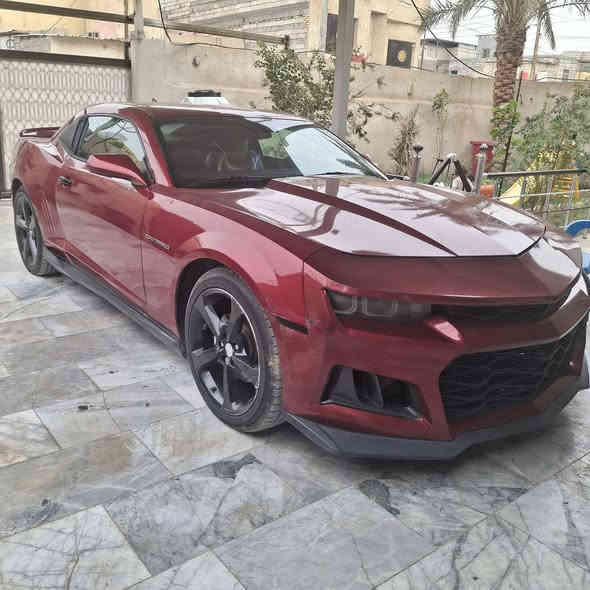 السلام عليكم ورحمة الله 

كمارو ٢٠١٥ rs 
رقم بصره حرة 
وارد امريكي ضربة جاملغ وبنيد بدون لغود وشاصي مصبوغه حزام
محرك ٦ سلندر بيه تبخير 
كير كفاله
تبريد ثلج 
طخم تايرات جديد 
حداديه جيده
السعر ٩٠ 
مستعجل عله بيعتها 
متواجد فقط واتساب ***********
مستعجل عله بيعتها
