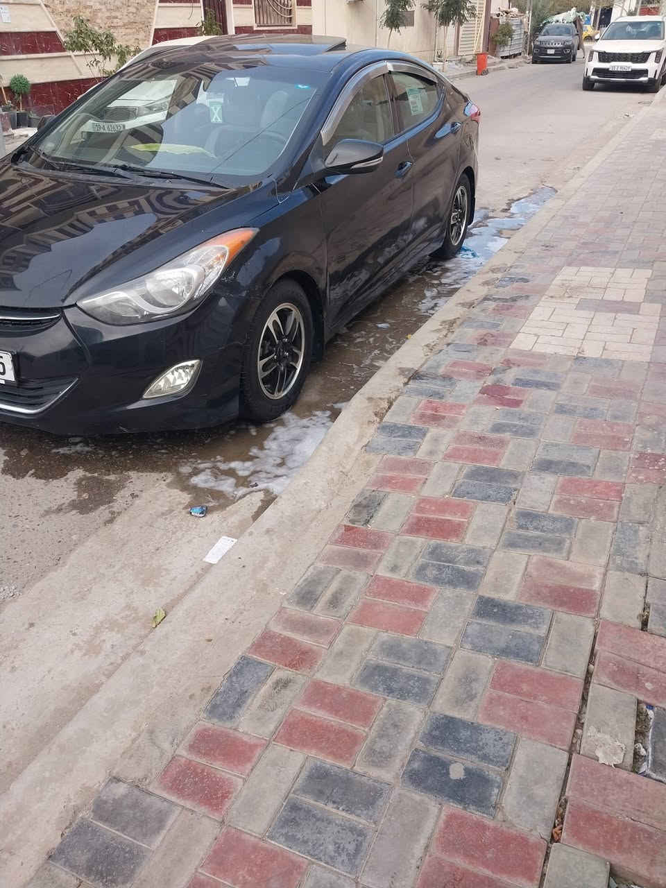 السلام عليكم النترا ٢٠١٣ وارد أمريكي حادث بنيد مبدل بيها مكانت صبغ ابيع حزام بدون داخل رقم بغداد انكليزي بسمي السيارة فول لمتد واحد على واحد السعر ١٠٥ وبيها مجال للستفسار اتصل ***********
