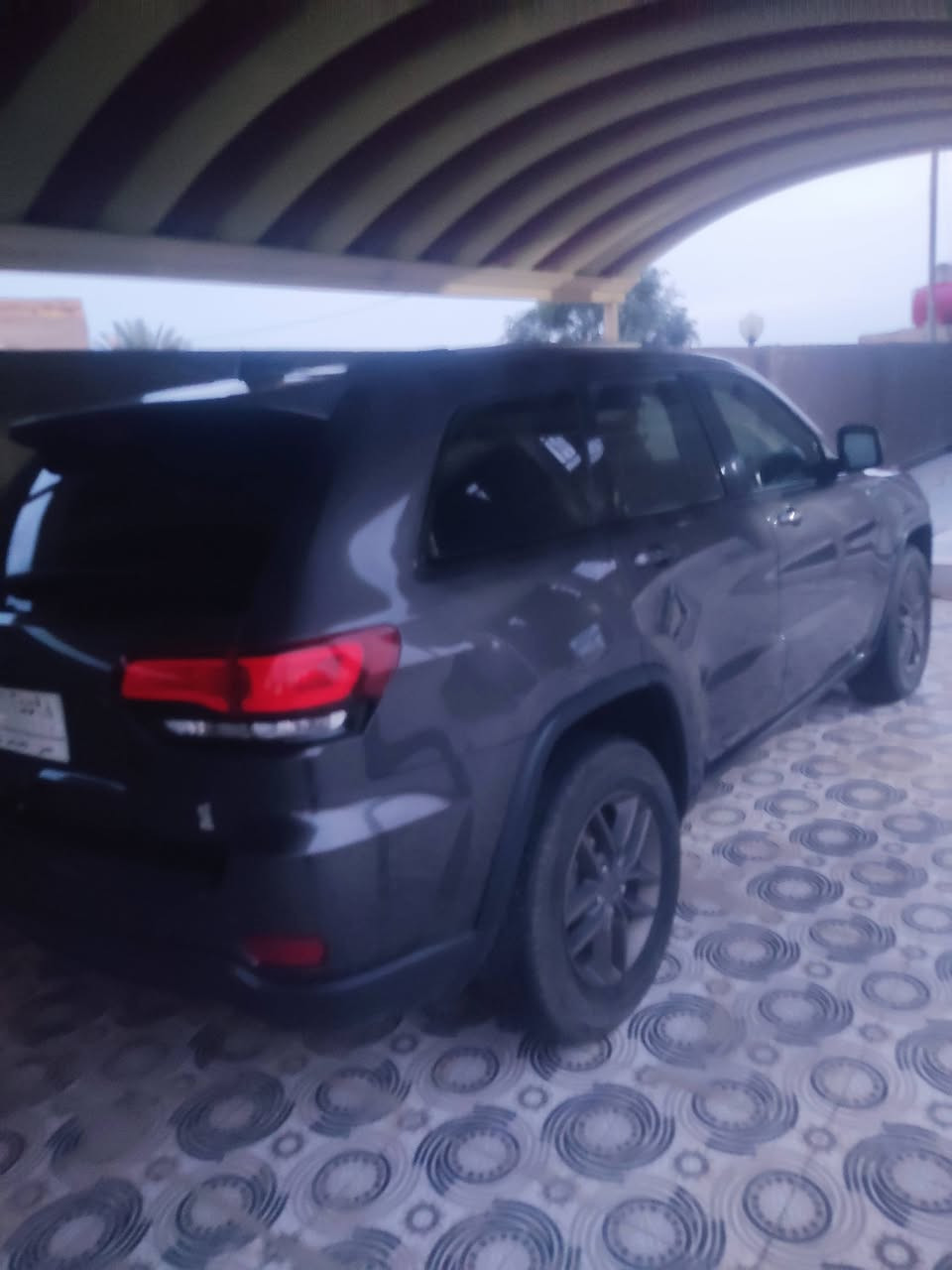 جيب كراند شيروكي بلاك توب 
امريكي 2016
محرك 3600
فور ويل
بصمة تشغيل
بصمه ابواب
شفتات استيرن
شاشه كبيره
بنوراما
صندوق كهرباء
كشن كهرباء
تدفئه كشن واستيرن
لايت زنون
كامره خلفيه
حساس خلفي
ويل 18
محرك وكير كفاله
تخم تاير جديد
الاتصال ***********
