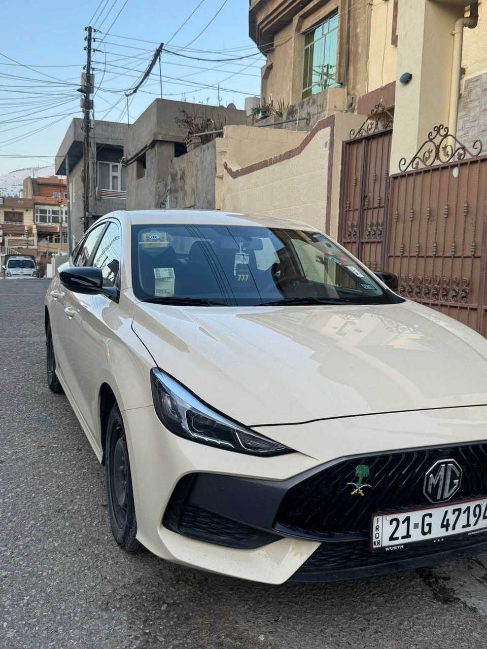 ئێمجی ٢٠٢٥ تاکسی رەقەمی چواری جارێ نەبەستراوە   تەنها ١٠ هەزار ڕۆشتووە بۆیاخیکی دەرەجە یەک کراوە زۆر جوانە بۆ زانیاری زیاتر پەیوەندی بکە 
*********** السليمانية, العراق
