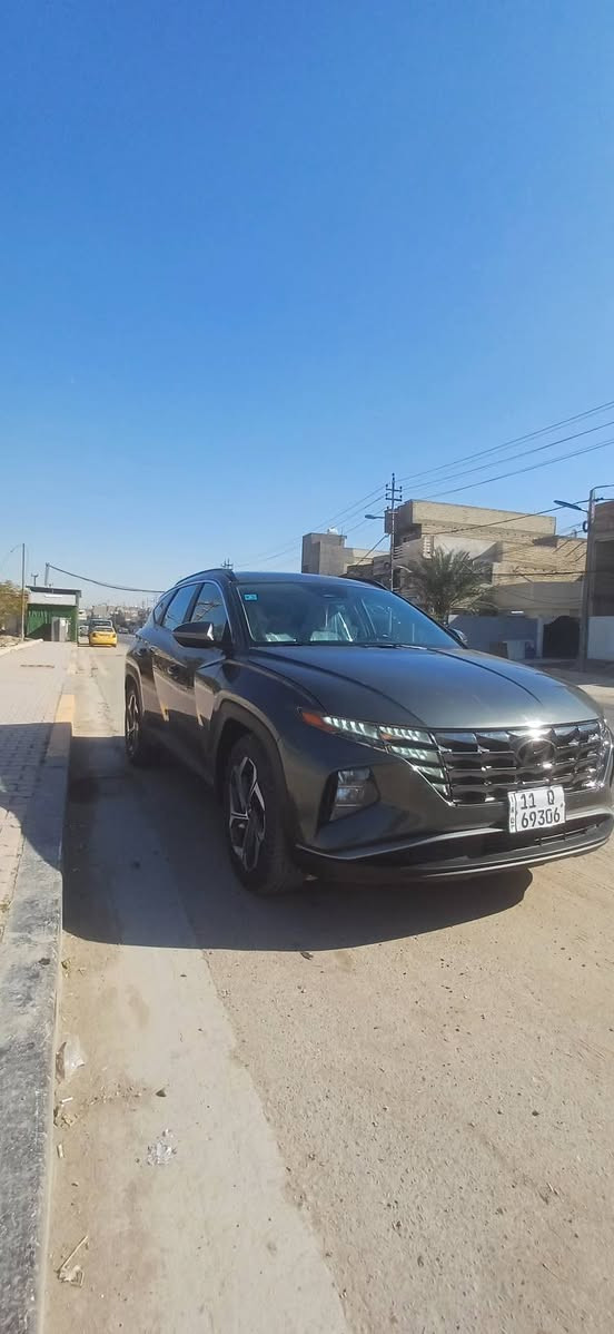 سلام عليكم توسان مديل 2022حادث كما موضح بس البنيد مبدل نفس الون اصلي الجاملغ بارد قليل فول مواصفات فتحه سقف توقف ذاتي مثبت سرعه تحكم استيرن جهتين كامره دواره تبريد قطعتين فول لاخير vlv حساسات امامي وخلفي رادار أمامي جانبي ماشيه 80 كيلو بسمي رقم بغداد الدولي جديد كلش سعر 190 الاتصال *********** مكان بغداد الدولعي بدون ساصي ولا لغد
