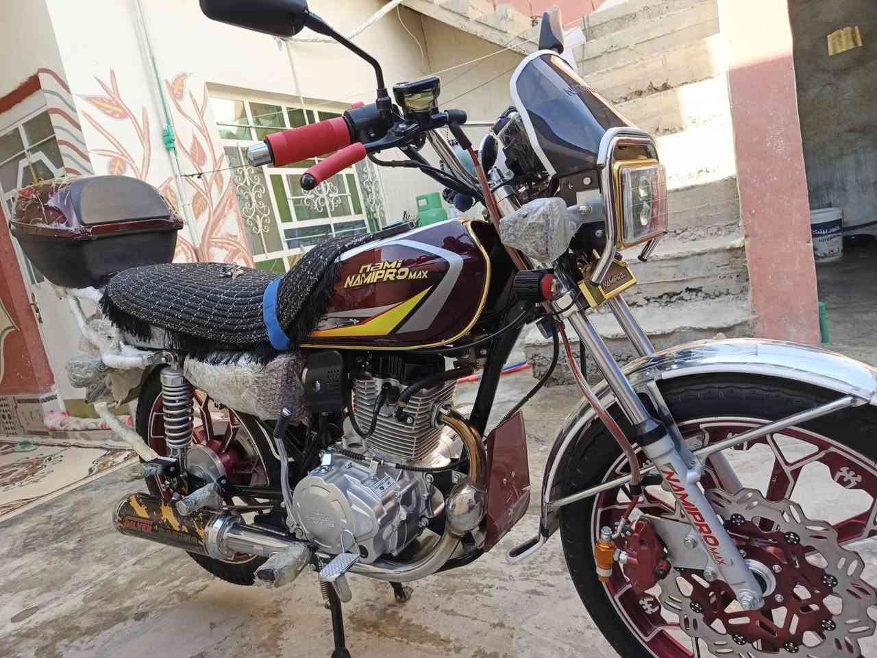 سلام عليكم نامي برو ماكس مصار شهر من ماخذه للبيع رجاء رجاء الي مو شراي ليتصل السوك كلشي بي معه احترامي لجميع 850 وبي مجال قليل وهاذا رقمي *********** المكان جلولاء
