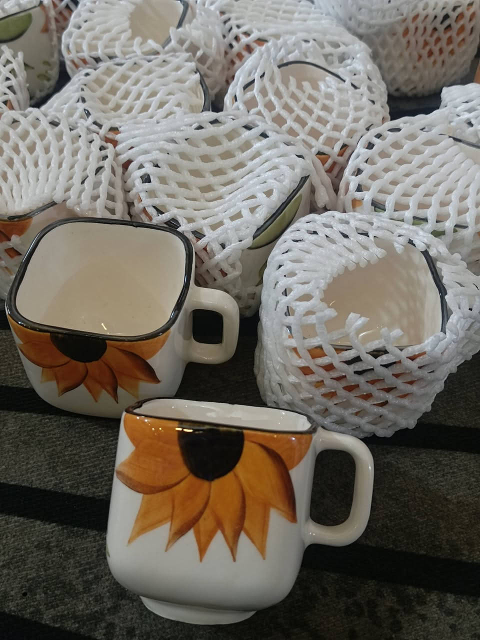 جمال المكات عباد الشمس ليجنن💛🌞 
القطعه الف فقط كميه محدودا


**إذا كنت صاحب هذا الإعلان وتريد حذفه لأي سبب، رجاءا أرسل رسالة إلى الدعم الفني**