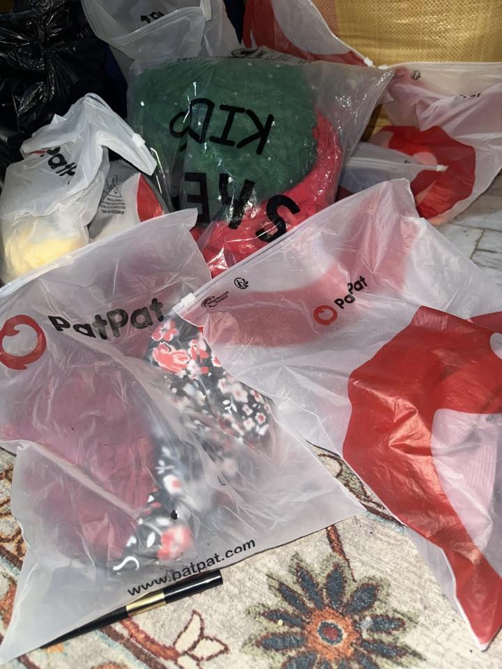 بضاعه كامله للبيع سعر واحد


**إذا كنت صاحب هذا الإعلان وتريد حذفه لأي سبب، رجاءا أرسل رسالة إلى الدعم الفني**