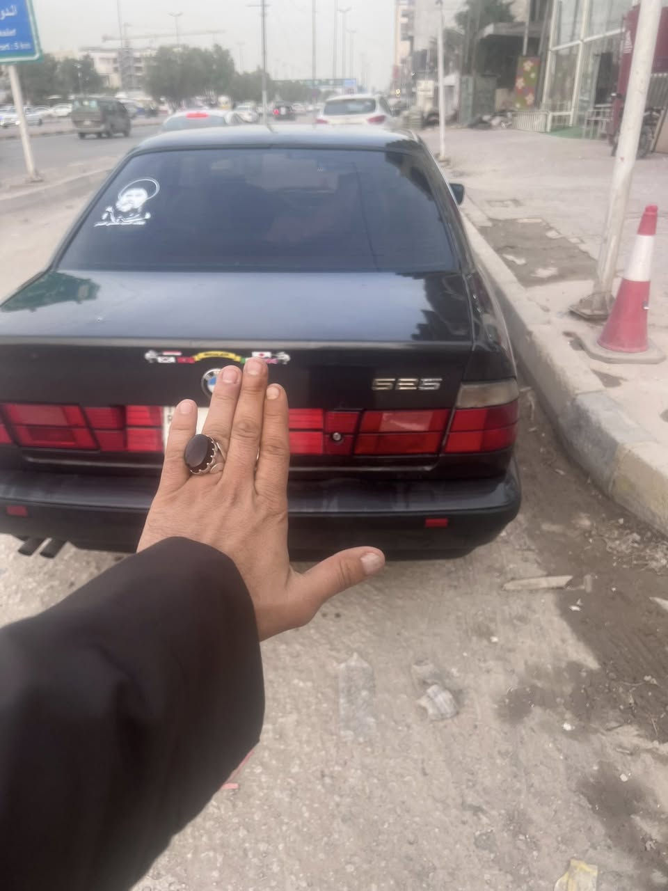 ‏سيارة بي أم دبليو 525 سيارة جديدة حداديه كير مكينه ع مشروطه كير عادي مراوس وبيع عنوان النجف مصبوغه جماليه سياره فتحه سلايت رقم كربلاء الماني
رقم موبايل ***********
