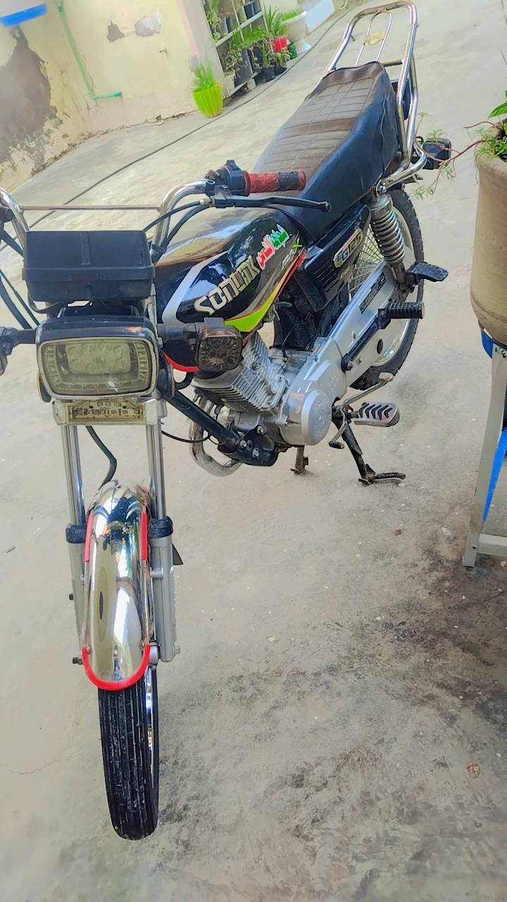 تايكر ٢٣ السعر ٤٠٠ وبيه مجال الشراي يتصل ***********
