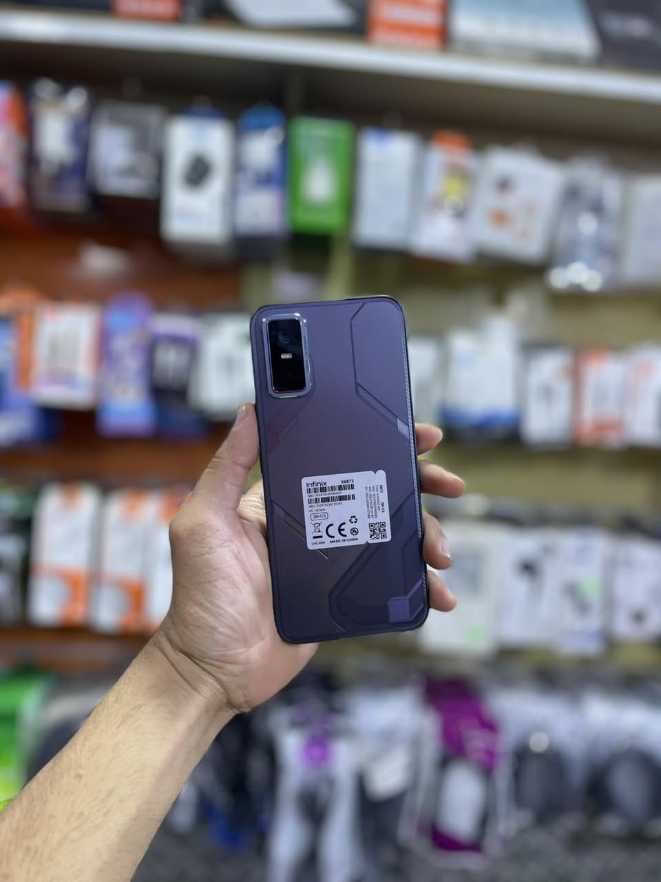 #تـريد_جـهاز_يـدعم_120_فريم 🔥👇.

Infinix GT 30 Pro .

الجهاز جديد ضمان الوكالة ✔️™️

الـذاكرة 256 GB ✔️

الــرام 24 GB ✔️

يـدعم 120 فـريم ببـجي ✔️

الـسـعر 450 الف فـقـط ✔️

خـدمة توصـيل جمـيع مـحافظات الـعراق .
____________________________________
العنوان _هيت _حي العمال _محلات مركز آلشباب 

للأتصال _‏‪***********‬‏

