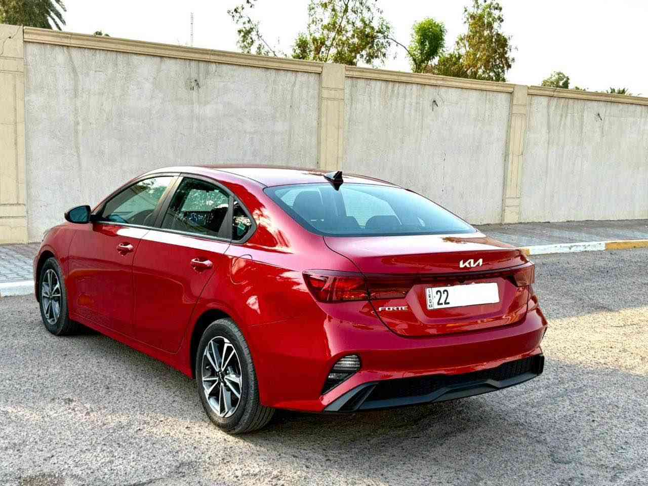 السلام عليكم للبيع فقط بدون مراوس
كيا فورتي  موديل 2024
دخول جديد ورقم اربيل جديد وهزه جديده تحويل لو وكاله مضمون
* ماشيه (7) الاف زيرو جديده السياره 
• المحرك: 2000 دوش
 • شاشه تدعم الكاربلي + كاميرا خلفية
 • رادار أمامي
 • 3 أنظمة قيادة
 • تحكمات ستيرن+ نظام تحديد المسار
 • السيارة نظيفة جداً وجديدة بمعنى الكلمة بدون اي نقص
حادث بابين صبغ وشويه بلهلال بدون ايرباك حادث سطحي وبدون اي نقص بجم كبس خلف كبس
العنوان / بغداد العطيفيه
السعر 161 وبيهة مجال بسيط
للأستفسار 📞
*********** بغداد, العراق
