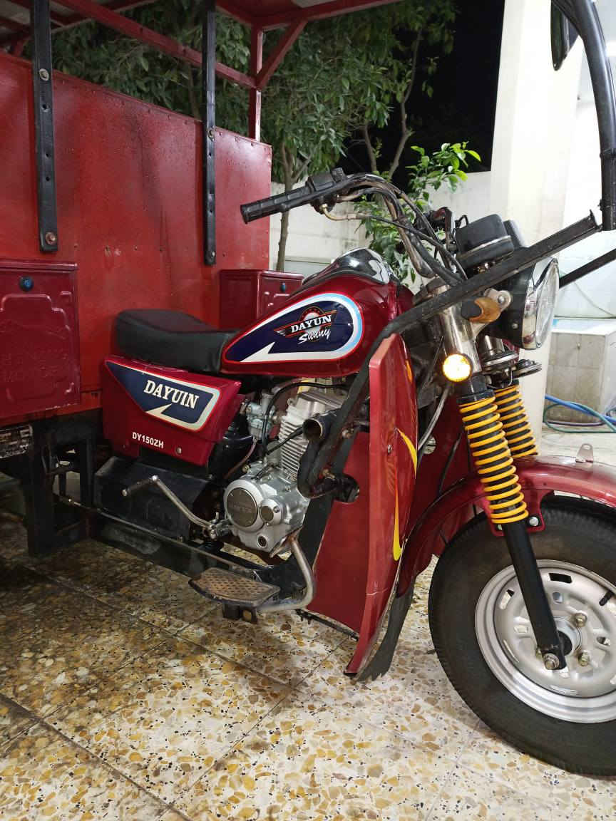 السلام عليكم ستوته دايوان موديل 20 أوراق كامله مدفوع گمرگها من شركه المصطفى نضيفه  جدا السعر 1700 مكاني الدولعي موبايل ***********
موبايل ***********
