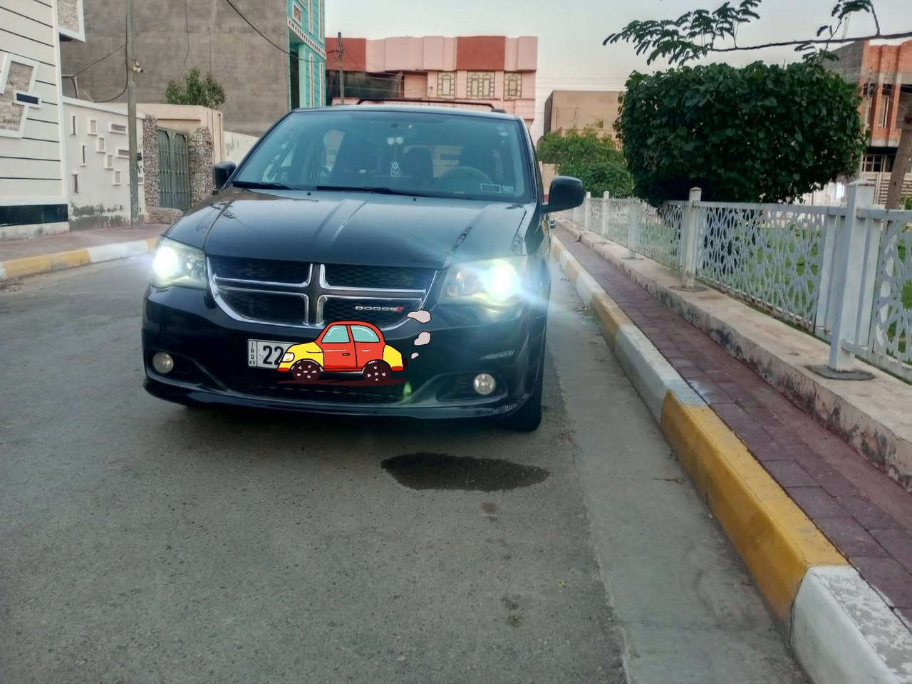 السلام عليكم ورحمه للبيع فقط دون كرفان 17رقم شمالي جديده بسمي رقم اربيل محرك وكير  على وضع الشركه ما 
اتخلى عليها ولا دينار رقم انكليزي
تشغيل عن بعد 
نظام ايكو 
شاشه كبيره 
كاميرا خلفيه 
لا يت زنون 
ثلاث قطع تبريد 
كم كهربائي ست قطع 
ويك اب جي تي 
مثبت سرعه 
تحكم السيري 
حادثه كلش خفيف نص كامل بدون ايرباك 
سعر المطلوب 170 وبيها مجال 
مكان السياره الانبار الرمادي 
بها سونار 
رقم ***********
