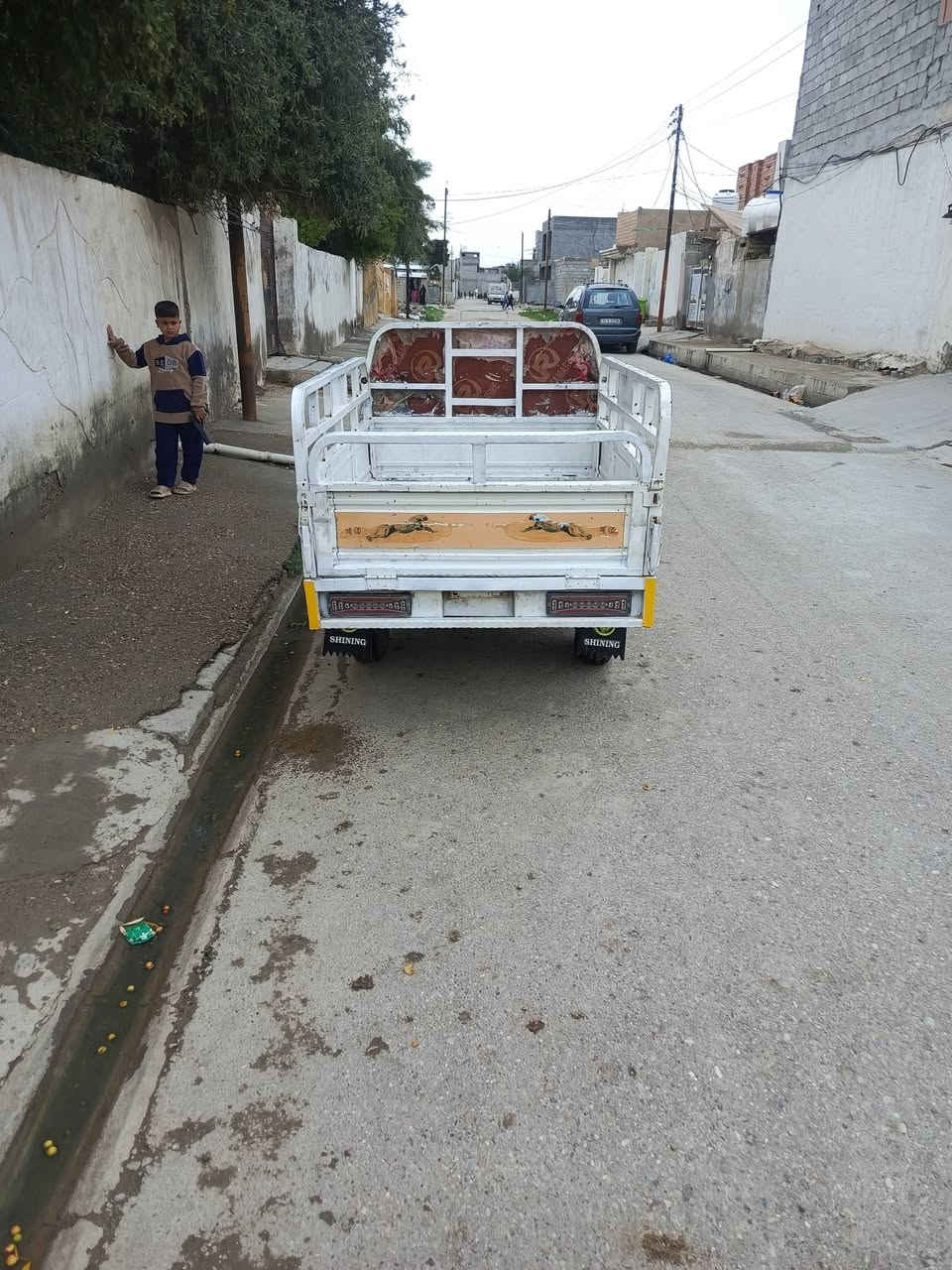 السلام عليكم
ستوتة موديل 20 معمرة جديد ربع دينار متذب عليها 

للبيع 

الستوتة بدون اوراق 

السعر مليون و ثلاثمائة (1,300,000) دينار

بيها مجال 

رقم الهاتف: ***********

الرجاء ما اجاوب خاص 

اتصال فقط 

اتكفل من السرقة

مكاني ديالى، بعقوبة ، تقاطع السادة
