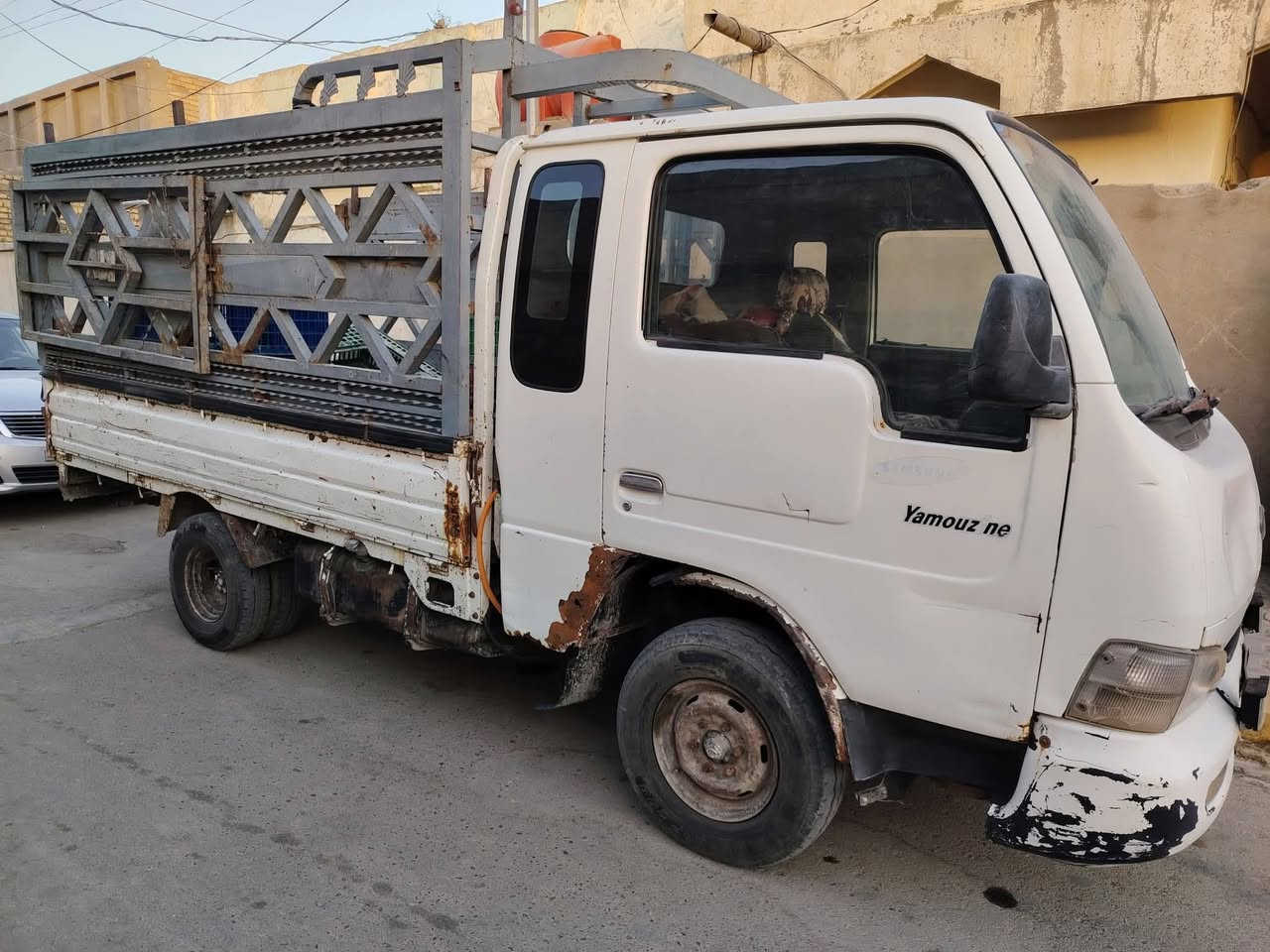سلام عليكم من رخصة الادمن كيا سامسونك للبيع رقم مثنى بسمنه مداور ثاني يوم موديل 2000 مكينه كير باتري تايرات رقم شاصي واضح  كهربائيات دشبول كله شغال خير من الله وين ماجان جاي اطلع بيهه سنويتهه ل 29 تونه مداورينهه السياره  وهاذه كشرهه كدام عينك بيهه خياسات دوس جاملغات مكانهه بل سماوه قضاء الرميثه
السعر 32 وبيهه مجال لطيبين 
رقم الهاتف ***********

