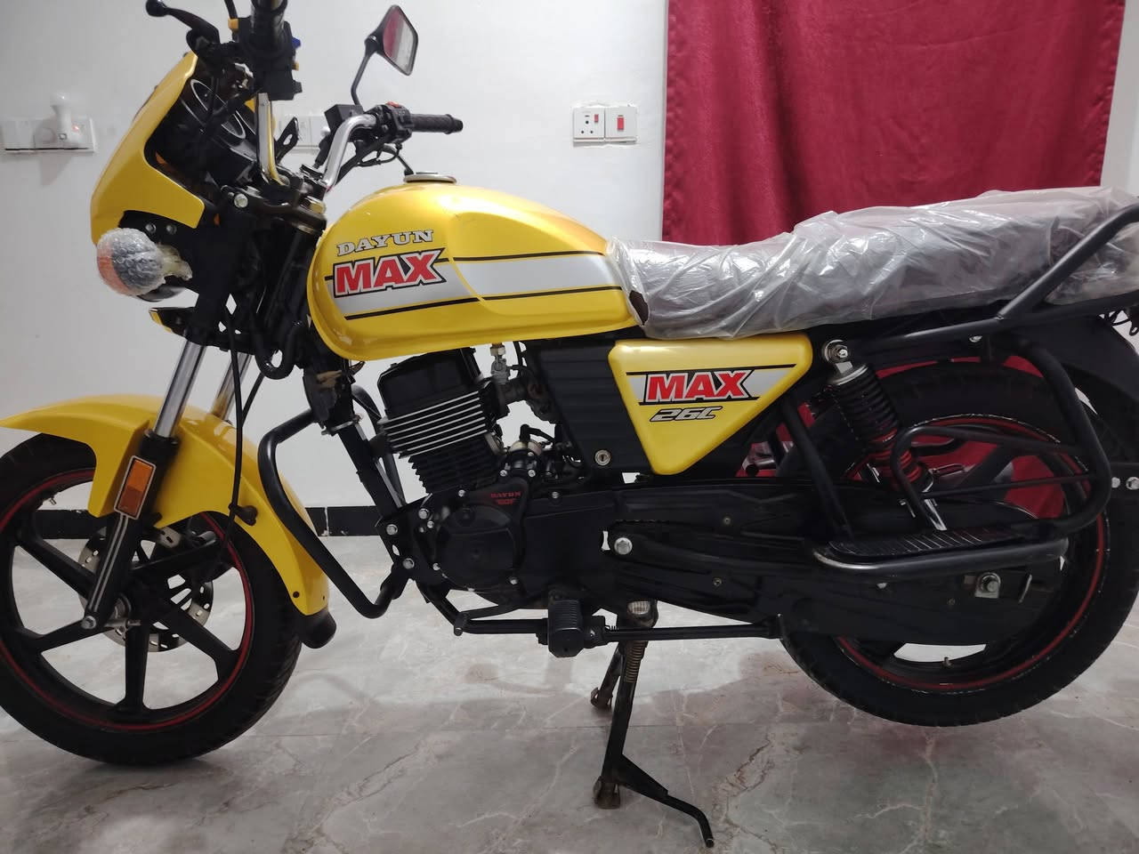 سلام عليكم ديوان 23 MAX
أوراق اصولي دراجه نضيفه ومكفوله كفاله عامه
خاص او اتصال ‏‪‪0781 558 0026‬‬‏
