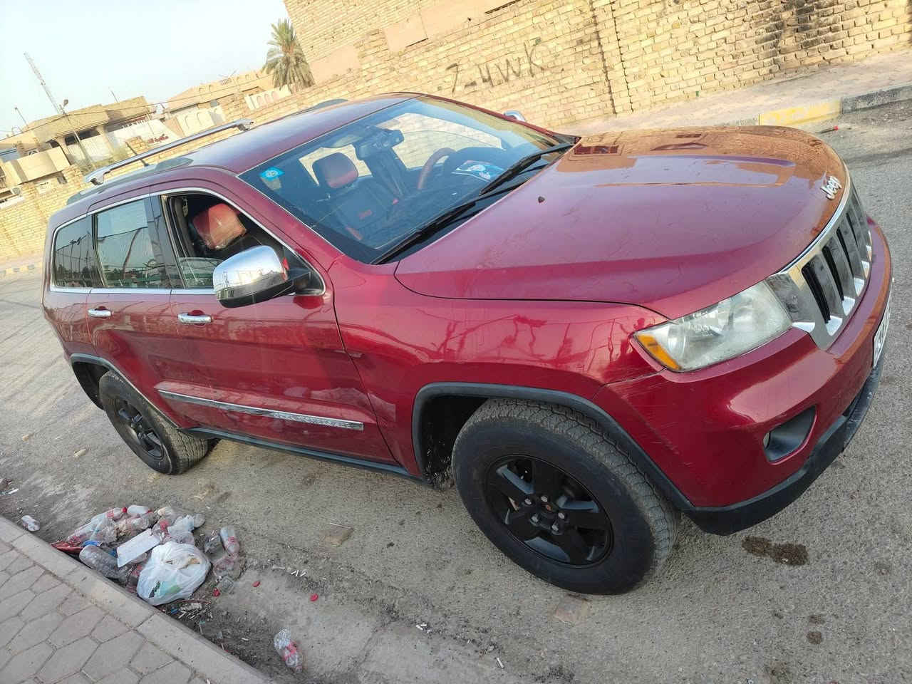 جيب 2012
العنوان الكوت واسط 
***********
محرك 3600
السعر 150
