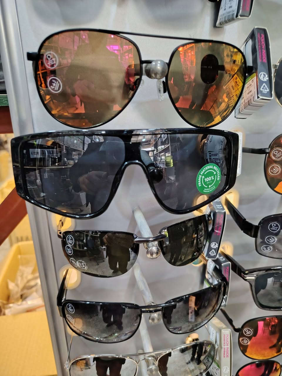 مجمع دينار للباله الاوربي
بابل مسيب قرب السينما القديمه

يوجد توصيل لكل المحافظات

للتواصل ***********

نظاره رجالي القطعه ٣ الاف
