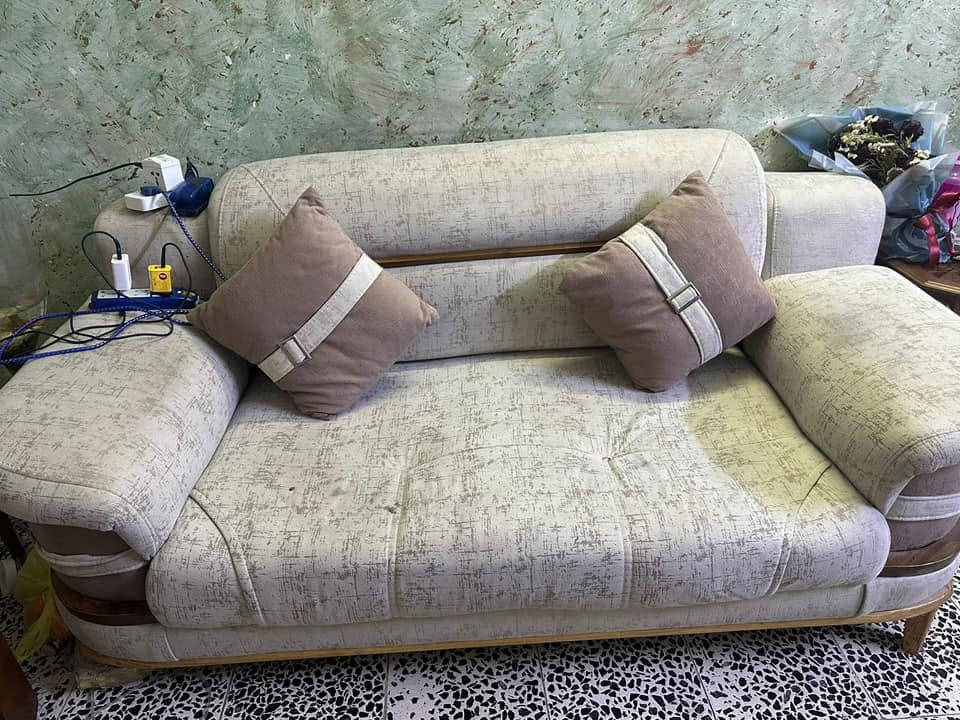 مرحبا
للبيع مستعجل قنفات ٢ طراز تركي مع كنتور نظيفات مستخدمات قليل 
السعر كلهم ٢٥٠ وبي مجال 
للاستفسار التواصل مع الرقم 

***********
