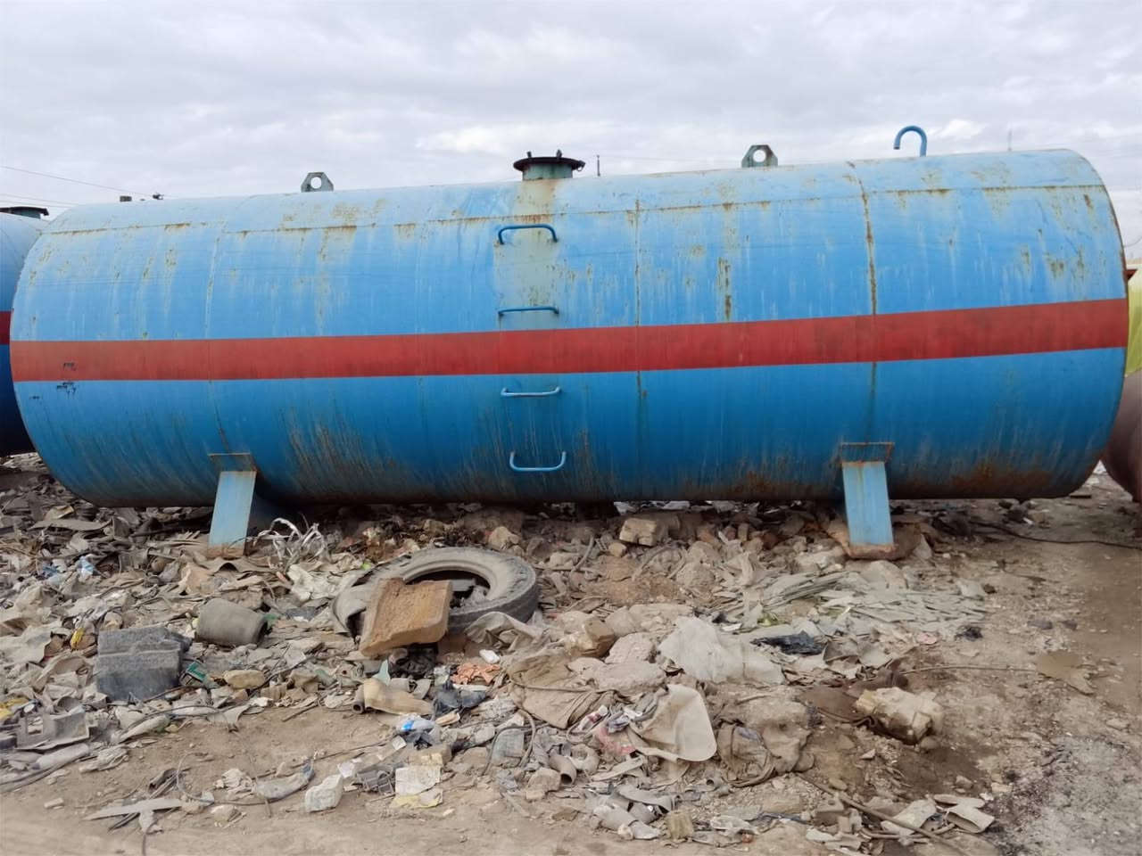 تانكيات خزن ***********
