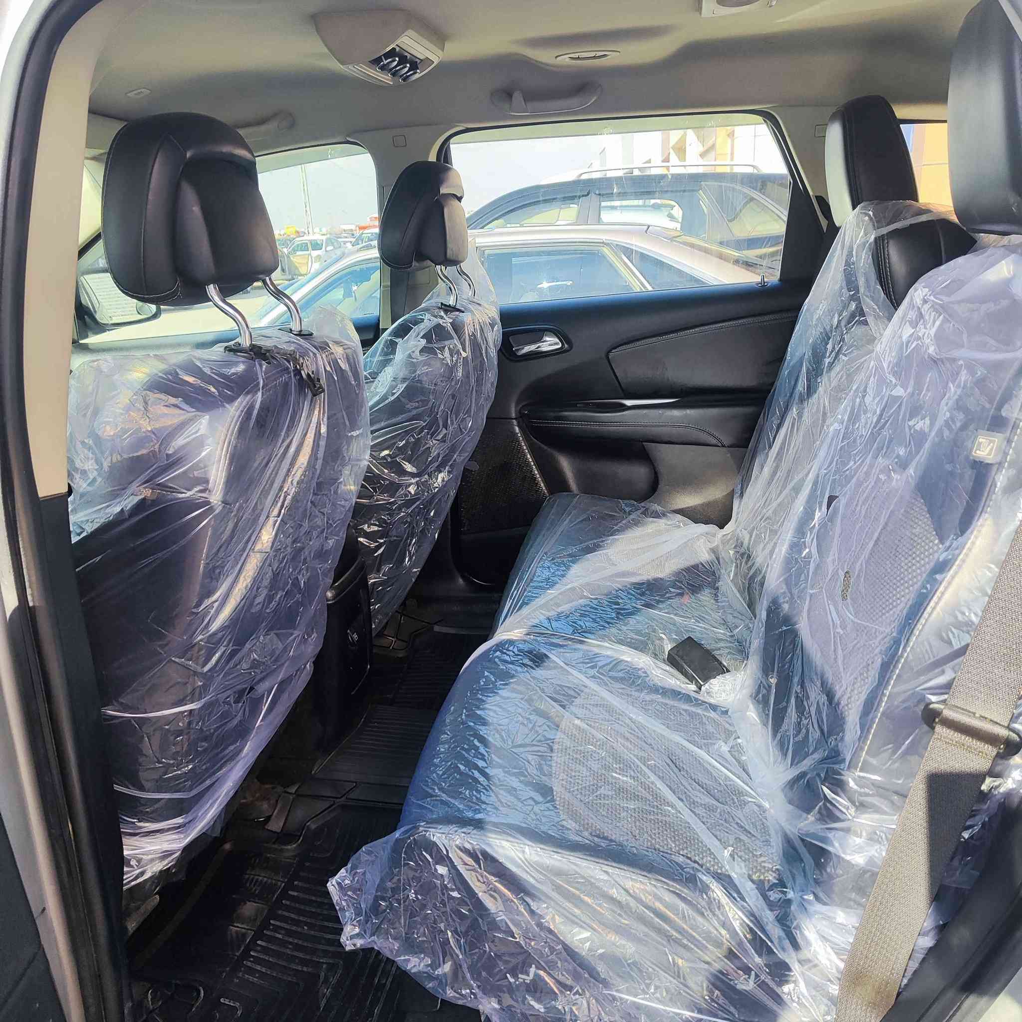 دودج جورني كروز رود 6 سلندر حادثها قطعتين باب السائق والخلف السائق فقط موديل 2019 رقم شمالي للسعر خابر الرقم *********** كركوك, العراق
