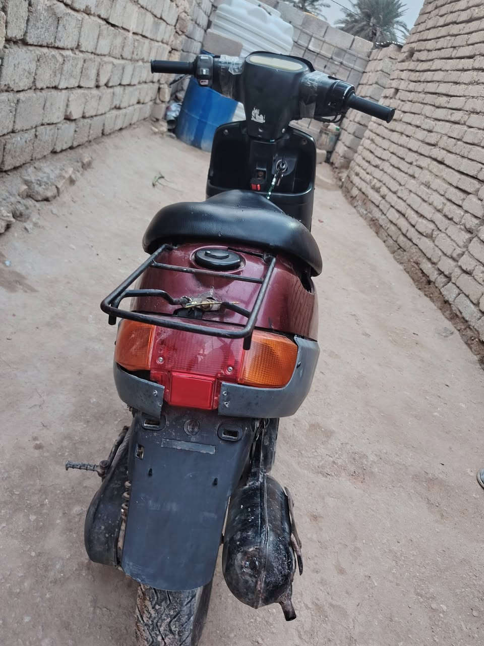 سلام عليكم دراجه نوع بطه للبيع والسعر 175 وبيه مجال التواصل على الرقم ***********
