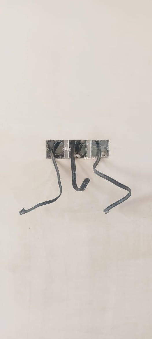 كادر جص لبخ شرط مصطرة و سرعة و نضافة و حسب الطلب ***********
