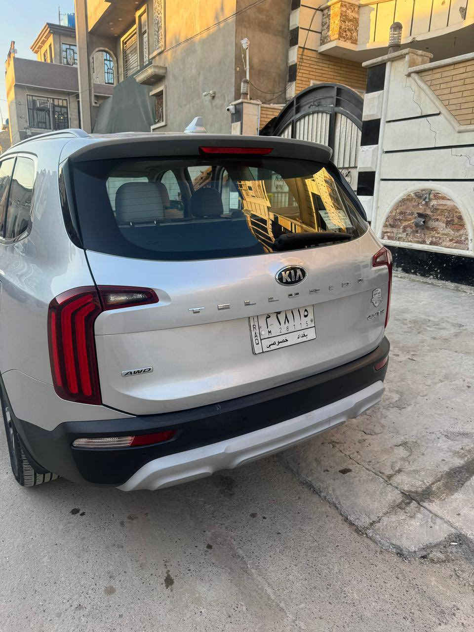 كيا تيلورايد خليجي  ماشية.67  ألف موديل 2020 EX  مواصفاتها معروفه الEX مكفولة 
السعر 250
للإستفسار 
***********
