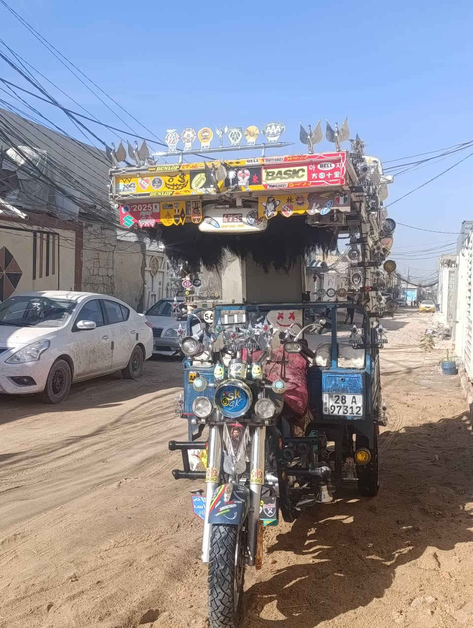 السلام عليكم 2007للبيع مكفوله كفاله عامه مابيه قطرت لحيم رقم انكليزي بسمي مداور ثاني يوم السعر 6ونص***********للسفسار
