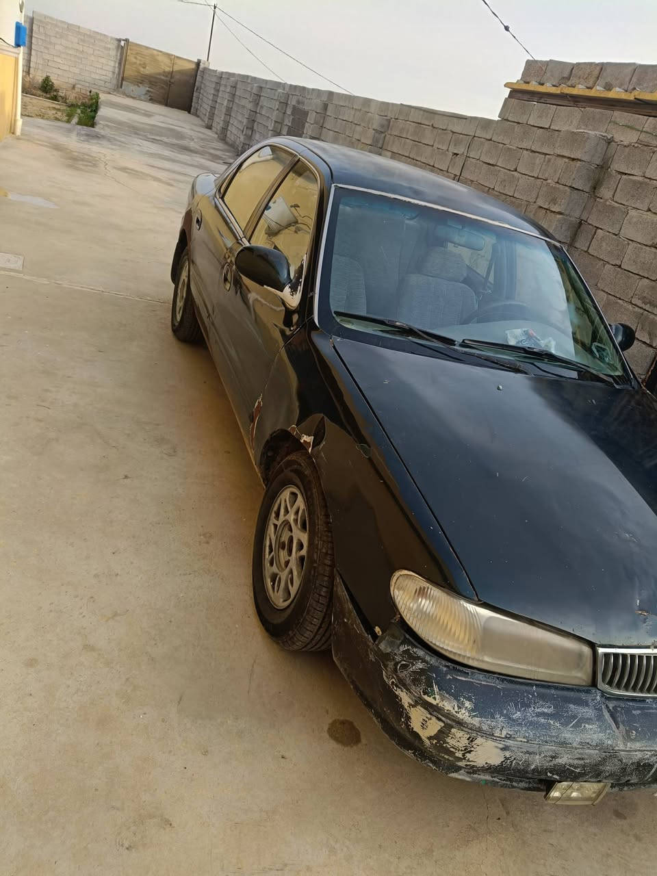 السلام عليكم
كيا كريدوس موديل 1997 محرك وكير  مكفولات باتري جديد زوج تايرات جدد تحويل مباشر رقمها ديالى سعر 20 وبيهه مجال قليل  ‏‪0773 425 3110‬‏
