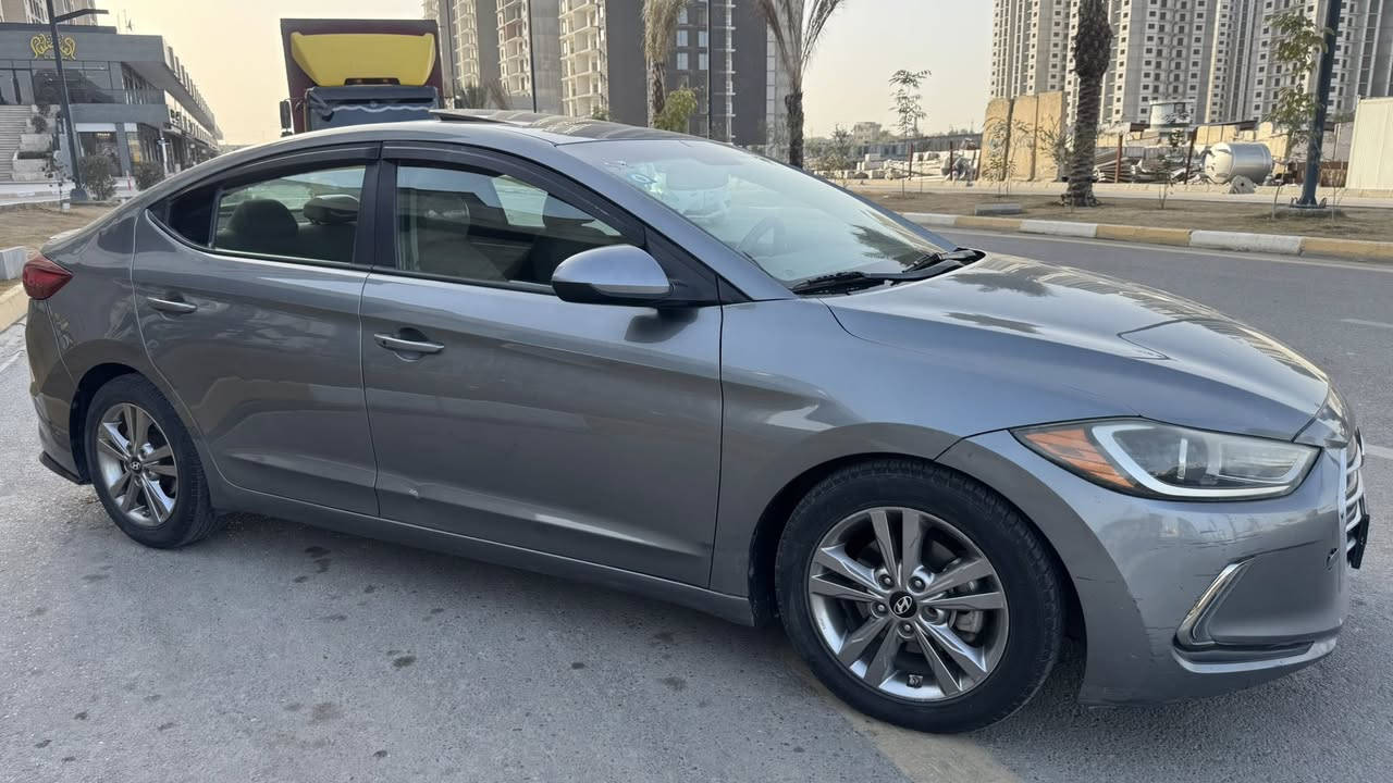 السلام عليكم للبيع النترا وارد أمريكي موديل ٢٠١٨
سيارة حادثها مرفق بالصور سيارة بدون صبغ بدون تبديل ليبل واحد 
فول ١/١
شاشة وكامرة 
فتحة 
بصمة تشغيل وأبواب
تدفئة بالكشنات
أنظمة قيادة ورادارات جانبية
داخلها أسود 
شاشة جبيرة ابل كار بلاي اندرويد اوتو
محرك 2000دوش. جاهزة بدون نقص 
مكاني بغداد الكرخ السعر 140$
***********
