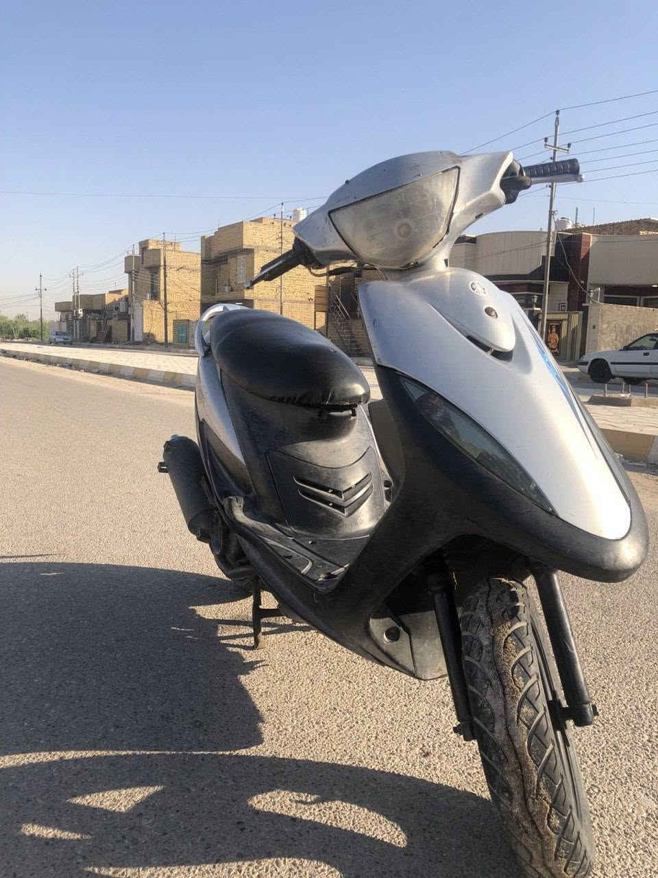 سلام عليكم 
ماكس عدله 50 بلاد ما نقصها شي ( نكراه سلف ) وشغاله من طول للطول كلها كهربائيات  لايت اشاير سكن دشبول قفل ستيرن ( مفتوحه ولفات ناعمه ناعمه خرسه دراجه نهضه شك الكاع ومعدل ) لا تبخر ولا تنقص دهن كفرات اصلي مختمات مكاني ناصريه المركز  شراي تصل وتدلل 
***********
