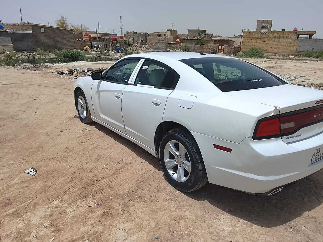 جارجر موديل ٢٠١٢ اصل
رقم بصره جديد 
مبدل بنيد 
تبريد شغال محرك كير مكفول 
تخم تاير 
***********  مكاني البصره القرنه
بيع لان عندي ضرف وسياره مال بيت
