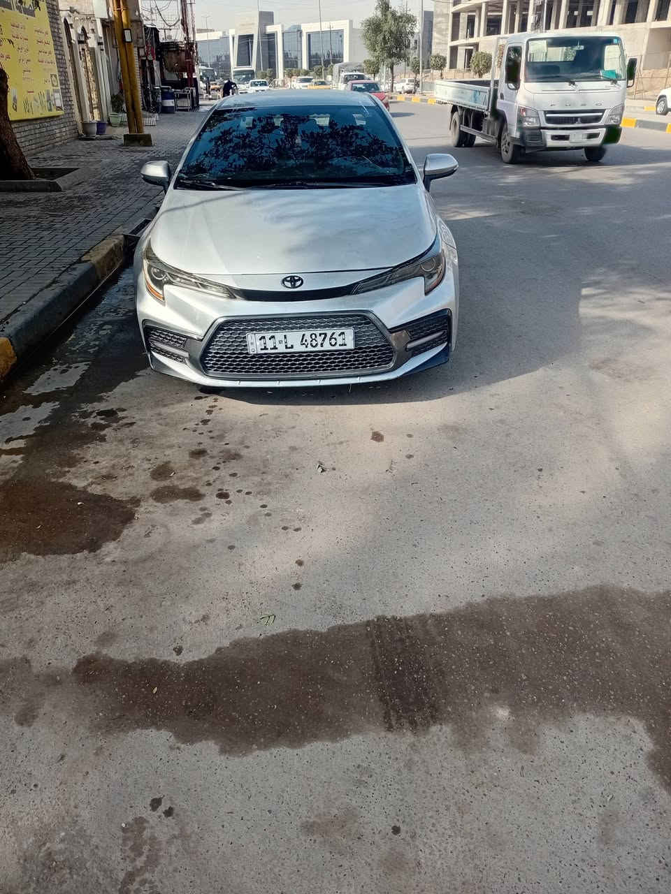 كورلا ٢٠٢٢ ماشيه ٤٢الف السعر ١٣٣ورقه بيها اربع قطع السونار والحادث مرفق مكاني الحريه الاتصال ***********
