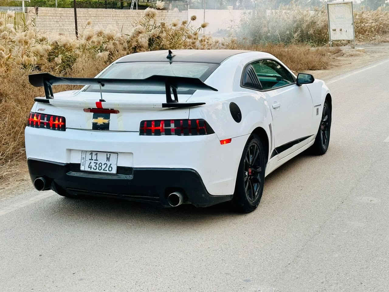 كمارو 2014 بيها 4 قطع صبغ ابيع حزام
مكينه و كير كفاله 

تخم تاير و صدر خلفي امامي جديد 

تبريد ثلج 

سته سلندر 3600 

كهربائيات كلها شغاله 

باسمي

سنويه و رقم و هزه كله جديد 

السعر 82 بيها مجال بسيط مكان سياره بغداد

***********
