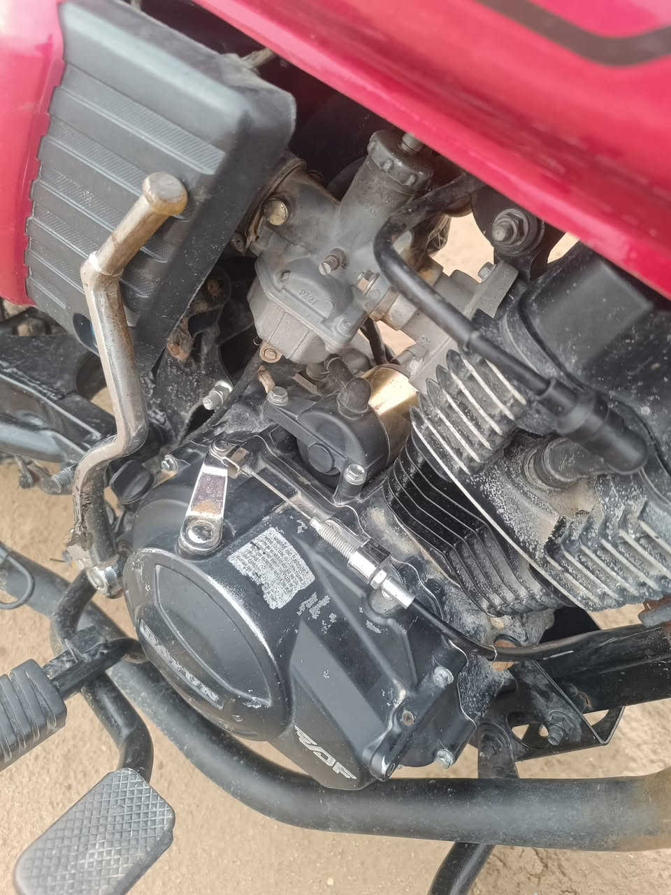 سلام عليكم دايون نفخ الموديل 20 محرك 150 بيه خيط بخار خفيف وراق صولي بس الوراق شويه تعبانات لسعر 850 وبيه مجال حسب لجيه مكاني بعون رجان الي مو شراي لا يتصل رجان *********** دراجه نضيف
