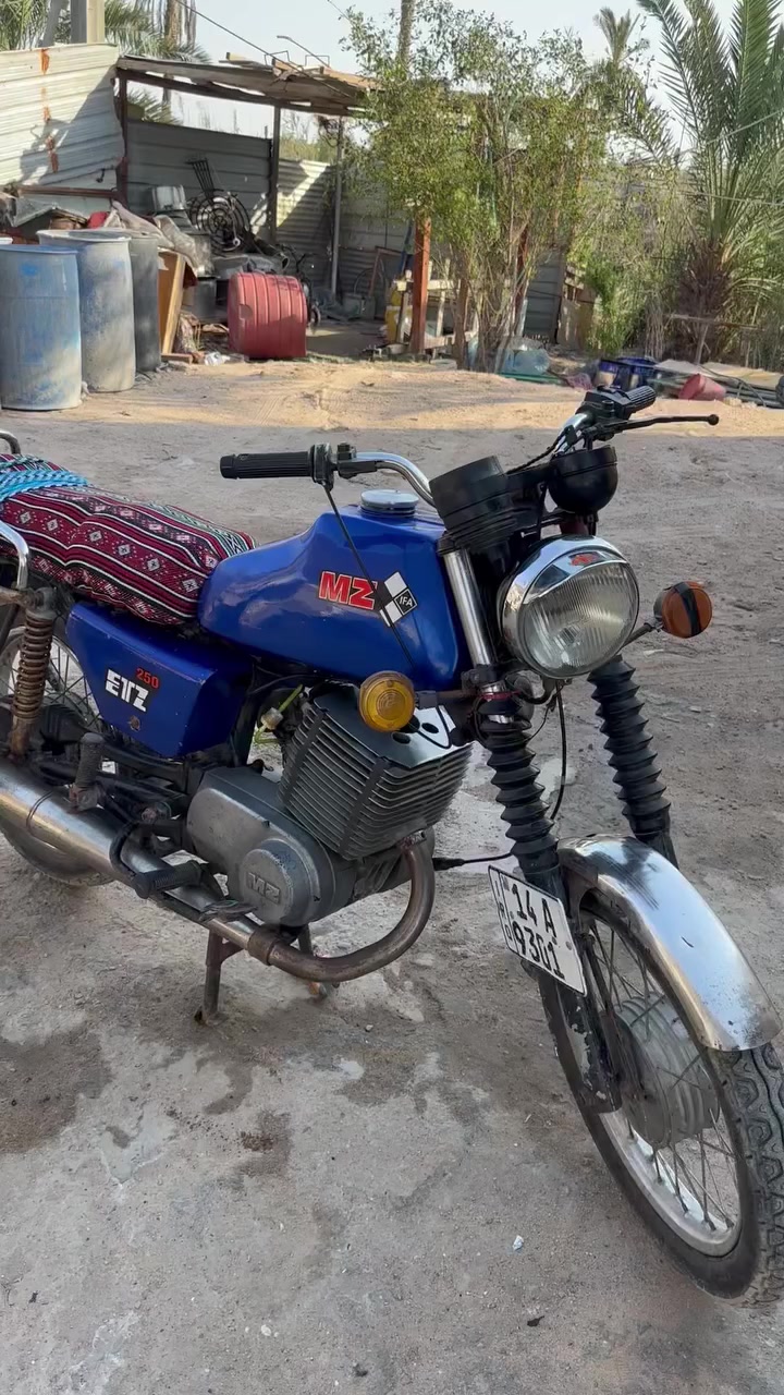 سلام عليكم MZللبيع رقم وسنويه الدراجه مكفوله كفاله عامه كهربائيات شغاله العنوان أبو الخصيب حمدان قرب المستوصف  

متواجد واتساب وعلئ الخط ***********
