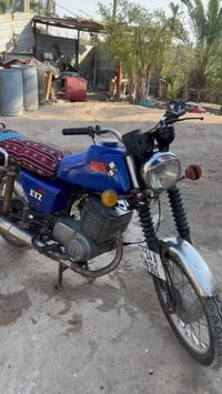 MZ ETZ250 • مكفولة • كهربائيات