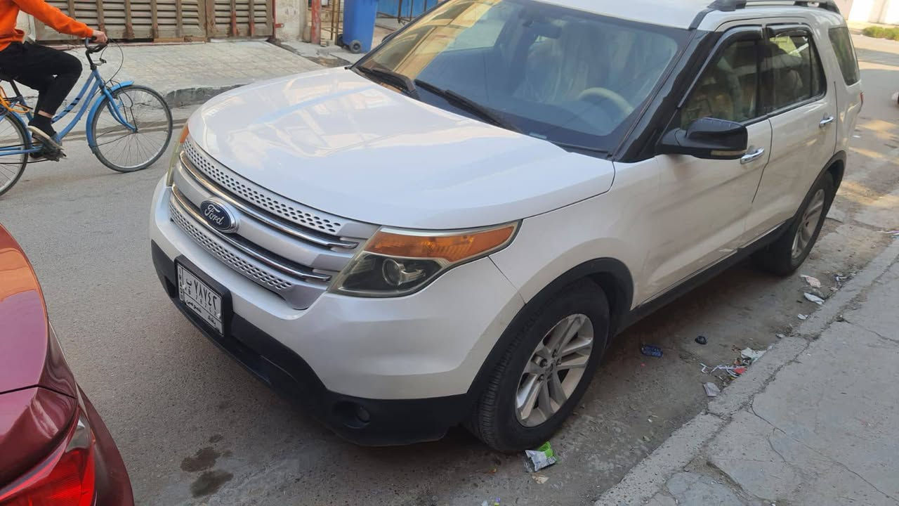 فورد اكسبلور 2011
7 راكب
3 قطع تبربد 
كامره شاشة 
سته سلندر
كير مكينه مكفول
تخم تايرات جديد
بنوراما
كراسي كهربائيه
وارد خليجي بابين مرشوشات عالنص
السعر 125
مكانه بغداد البياع
لللستفسار ***********
