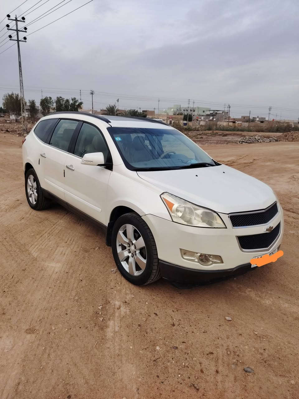 السلام عليكم
شفرليت ترافرس 2012 خليجي فئة LT 
تم تخفيض السعر من 120 ورقة
إلى 105 ورقة قفل 
البصرة
***********
